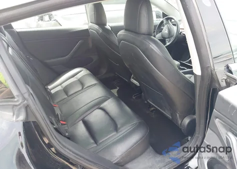 2018 Tesla Model 3 из США, поврежденный, VIN 5YJ3E1EA9JF123241